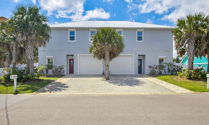 Winslow Reserve Casa | Cocoa Beach Casa privada! Capacidad 8-12, piscina climatizada privada, pasos de la playa
