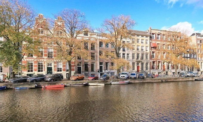 Burgwallen Nieuwe Zijde Apartamento | 200SQM Amsterdam center luxury on Singel