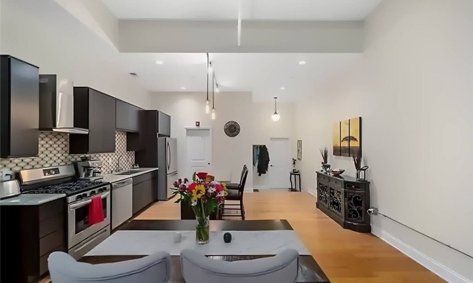 Downtown Pittsburgh Condominio | 2026 NFL Draft-Ready Condo in the heart of Downtown Pittsburgh!