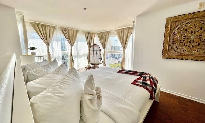 Downtown San Diego Casa | Little Italy Loft # 203 - ¡Estacionamiento gratis!