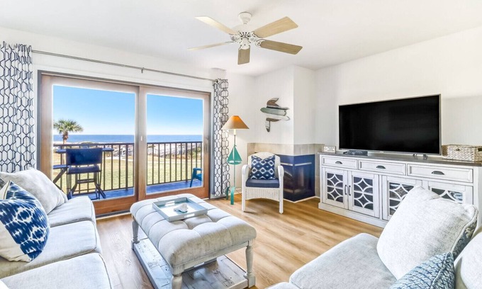 Amelia City Condominio | 208 Sailmaker - Amelia Sunrise