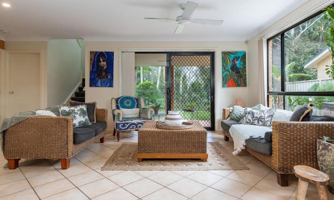 Forster Casa | 21 Cedar Grove