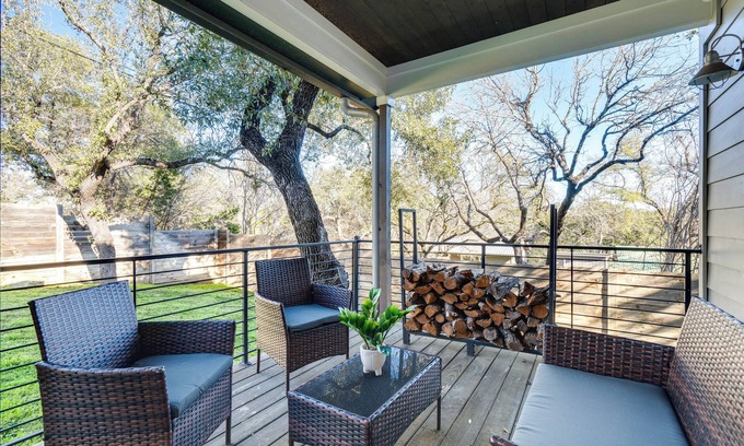 Travis Landing Casa | 21 Mi to Dtwn: Spacious Home in Austin Suburbs!