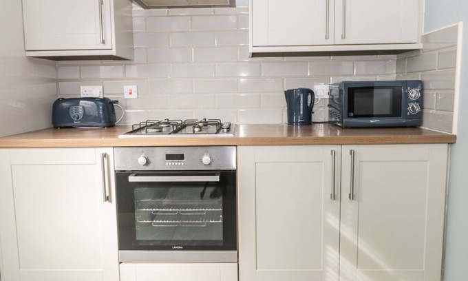 Beverley Cabaña | 21 Wellington Road, BEVERLEY