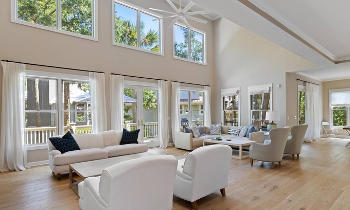 Vanderhorst Plantation Casa | 214 Glen Abbey: 4BR Home, Walk or Bike Beach, Beach Gear/Bike Credit