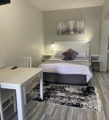 Kempton Park Apartamento | 22 on Mirabel