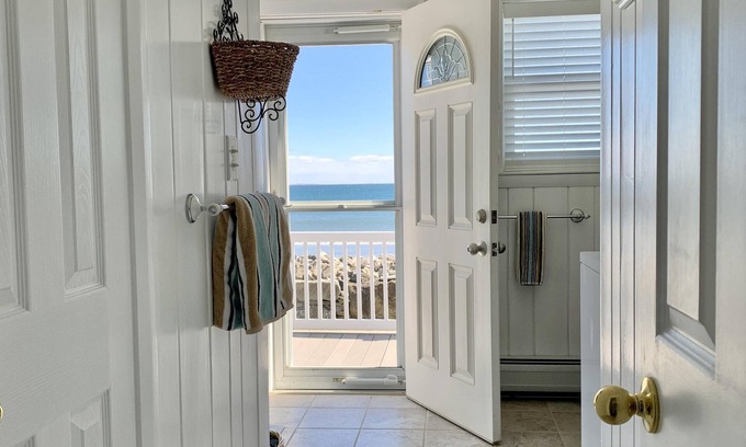 Rye Casa | 2330 Ocean Blvd.