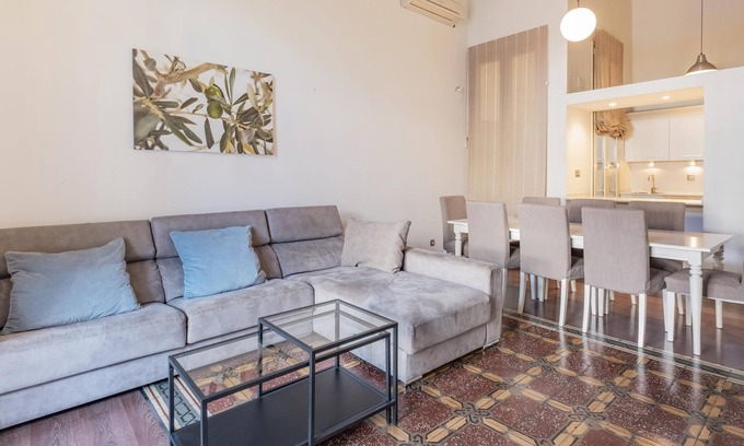 La Ribera Apartamento | 236 - Music Palace Terrace Apartment