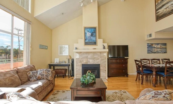 Downtown Casa | 239 Park in Pismo Beach