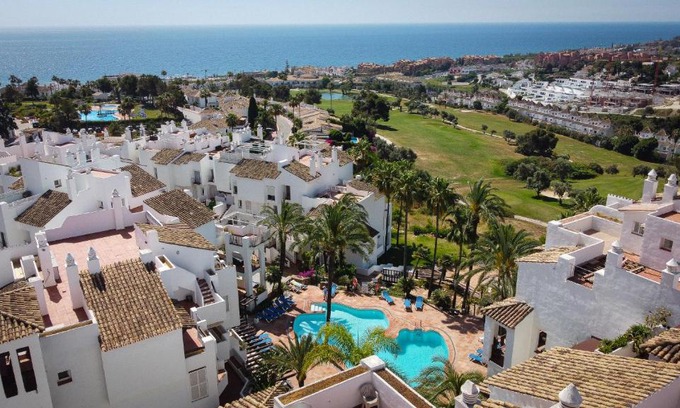 Castillo de Sabinillas Apartamento | 24 Rooftop terrace sea views golf Duquesa Manilva Andalusia