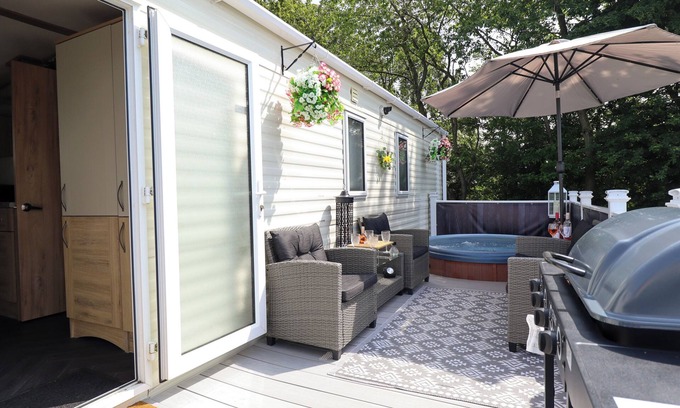 Tattershall Cabaña | 25 Kingfisher Court
