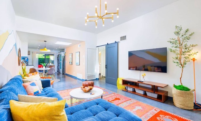 Palm Springs Apartamento | Gorgeous, Safe Community, W/Pickleball, Pool, Spa
