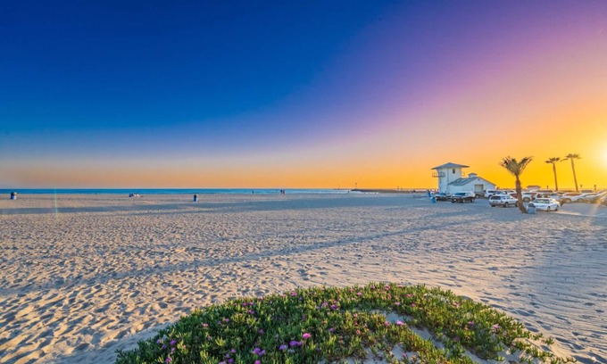 Silver Strand Casa | 25% Off July! Steps To Sand, Prime Location