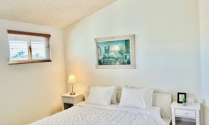 Chino Casa | 25% OFF Monthly Stay - Poo&Jacuzzi - 3B2.5B