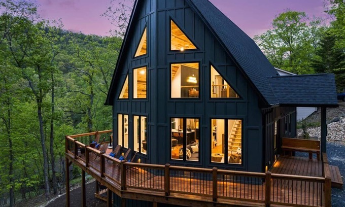 Massanutten Chalet De Esquí | 25% Off ~ Mountain Retreat Haven~Hot Tub~Game Room
