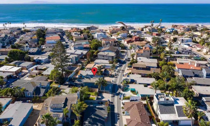 Pierpont Bay Casa | 25% Off Sept! Walk To Beach, Beautiful Ocean Views