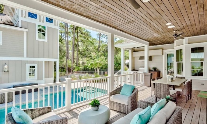 Grayton Beach Casa | 25% SALE Thru FALL~Grayton Pointe~HeatedPool~Modern Lux~Beach Gear~Walk to Beach