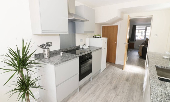 City Centre Cabaña | 25 Shakespeare Street