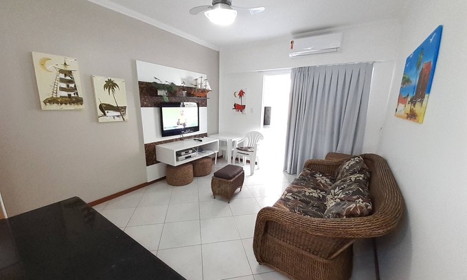 Bombas Apartamento | 256, apartamento de 2 dormitorios con piscina
