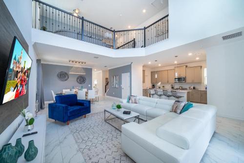 Campbell Casa | 2668DR VILLA 5 BED/5 BA (SANITIZED)