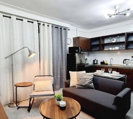 Pasay Apartamento | 2A2J Apartments - 2 Bedroom