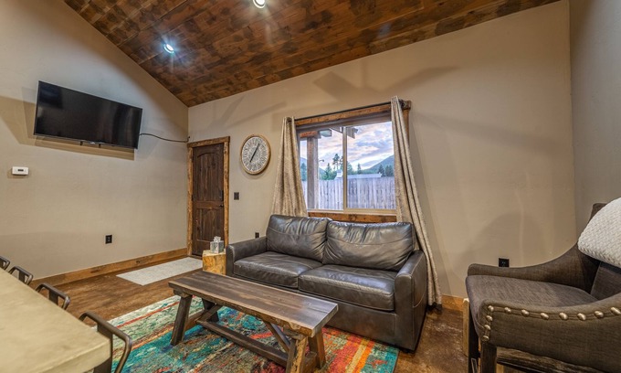 Coram Condominio | 2bd/1ba Condo For Glacier Park Explorers –Only 7mi To Park-Hang Your Hat Here #1