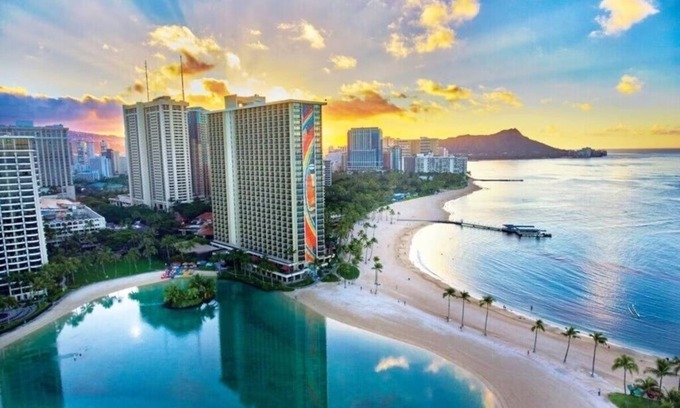 Waikiki Complejo | 2Bd/2Ba Condo at Lagoon Tower Hilton Hawaiian Village Sleeps 6
