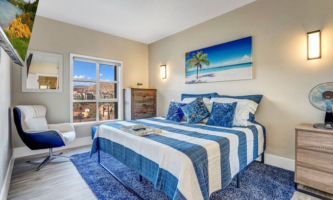 Lake Las Vegas Apartamento | 2BD/2BA Lake Las Vegas Oasis with Balcony KV*