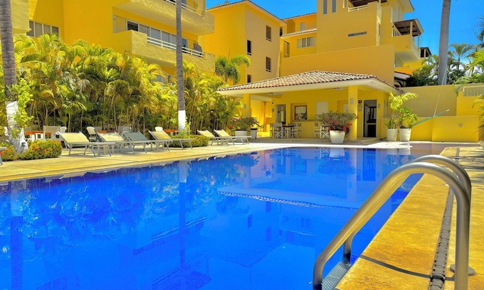 Flamingos Condominio | 2BD 2BTH Family Condo in Flamingos, Nuevo Vallarta.