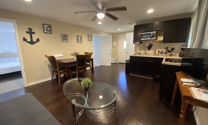 North San Antonio - SAT Apartamento | 2BD Mini Apartment 4 guests Safe Great location