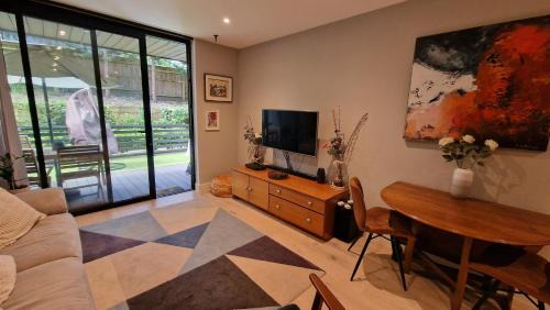 Croham Apartamento | 2BD South Croydon Haven: Garden Serenity