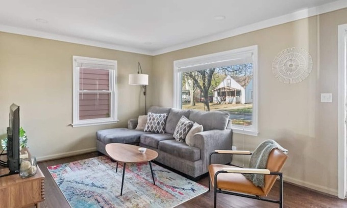 Hazel Park Casa | 2BDR Near Ferndale | A Cozy Stay in the Heart of Metro Detroit