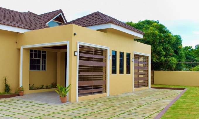 Barbican Apartamento | 2Bdrm, A/C, Wi-Fi, Washer & Dryer - Spacious House