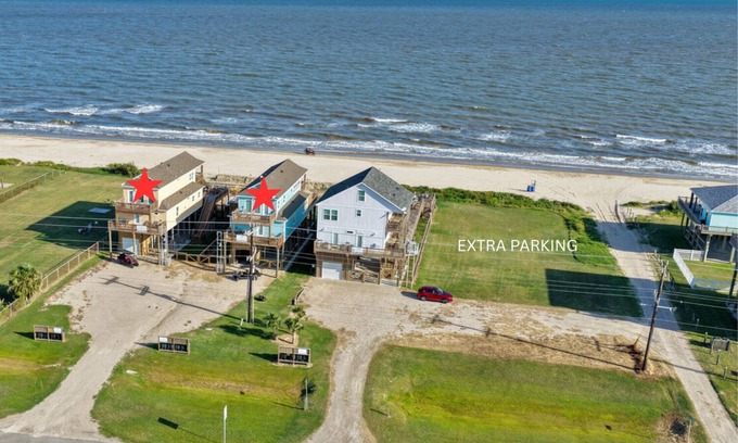 Port Bolivar Casa | 2BeachfrontHouses! 2HeatedPools! Sleep48! Weddings! Pets! HotTubs! ExtraParking!