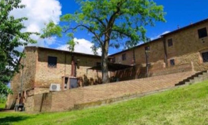 Montaione Apartamento | 2bed, 1bath Jardín apto en Chianti!