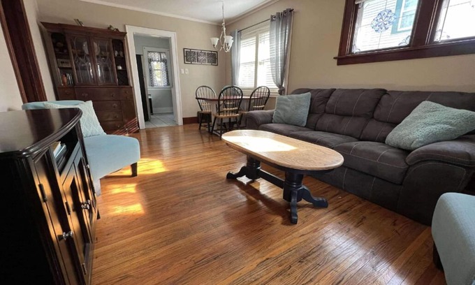 Sioux Falls Casa | 2Bed 1BathHouse,Wshr+Dryer,Safe Neighborhood
