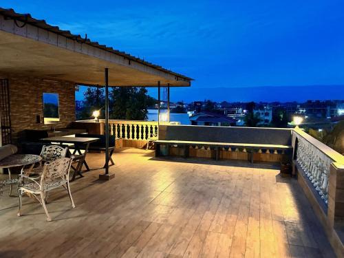 Malavli Apartamento | 2bhk Apartment with 1900sq ft Private Terrace in Lonavala