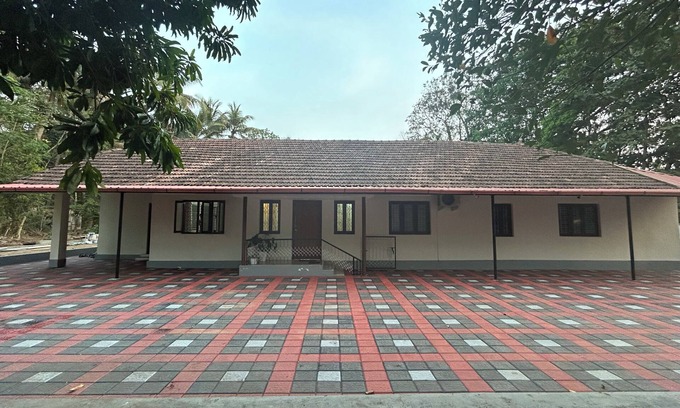 Adyar Casa | 2BHK Private Entire House - Glanwoods Inn