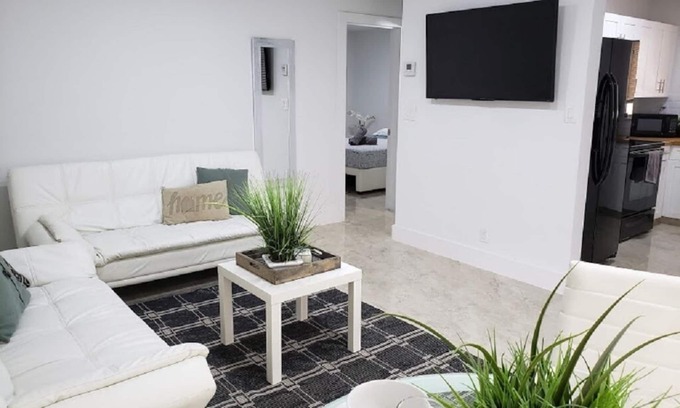 Lake Ridge Apartamento | ❀ # 1 FLL · 2BR / 2BA❀Cerca de FLL, vida nocturna y aeropuerto
