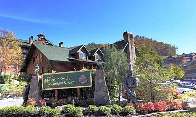 Gatlinburg Complejo | 2BR 2BA Luxury Villa Westgate Smoky Mountain Resort & Water Park