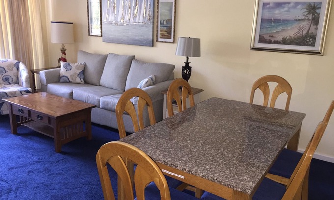 Myrtle Beach Condominio | Condominio de 2 habitaciones / 2 baños, Resort, Walk to Beach, Compras, Entretenimiento, WiFi gratis