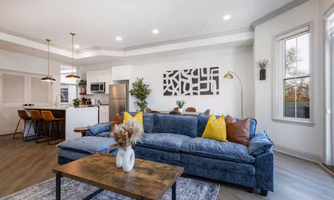 North Philadelphia West Apartamento | 2BR| Across from Fairmount Park| 10 mins to DT