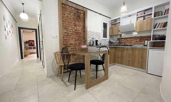 Harbiye Apartamento | 2BR and 2bath balcony apt in heart of isatanbul #3
