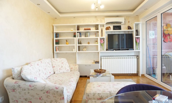 Novi Beograd Apartamento | 2BR Apartment Living La Dolce Vita