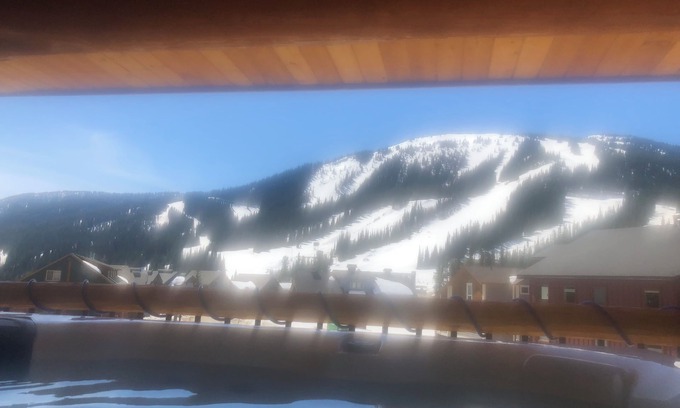 Okanagan-Similkameen Condominio | 2br - Apex Condo - Outlaws Inn (5 minute walk to chairlifts at Apex ski)