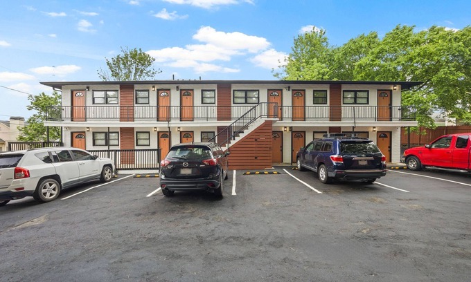 Pittsburgh Apartamento | 2BR Apt in the Heart of ATL / Free Parking