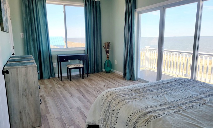 Broadkill Beach Condominio | 2BR condo, 2nd floor. FREE kayaks and bikes. Hot Tub and Sauna - extra fee.