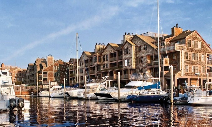 Yachting Village Condominio | 2br Condo Sailing in Newport Harbor!