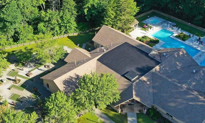 Sapphire Condominio | 2br Condo w/Golf, Boating, Skiing, Family Fun!