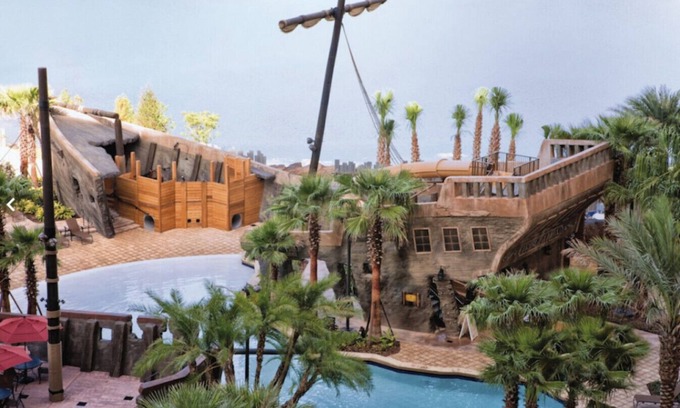 Lake Buena Vista Complejo | 2BR-Dlx Inside Disney Gates-5 Pools, 2 Lazy Rivers, SPLASH pad, Mini Golf & More